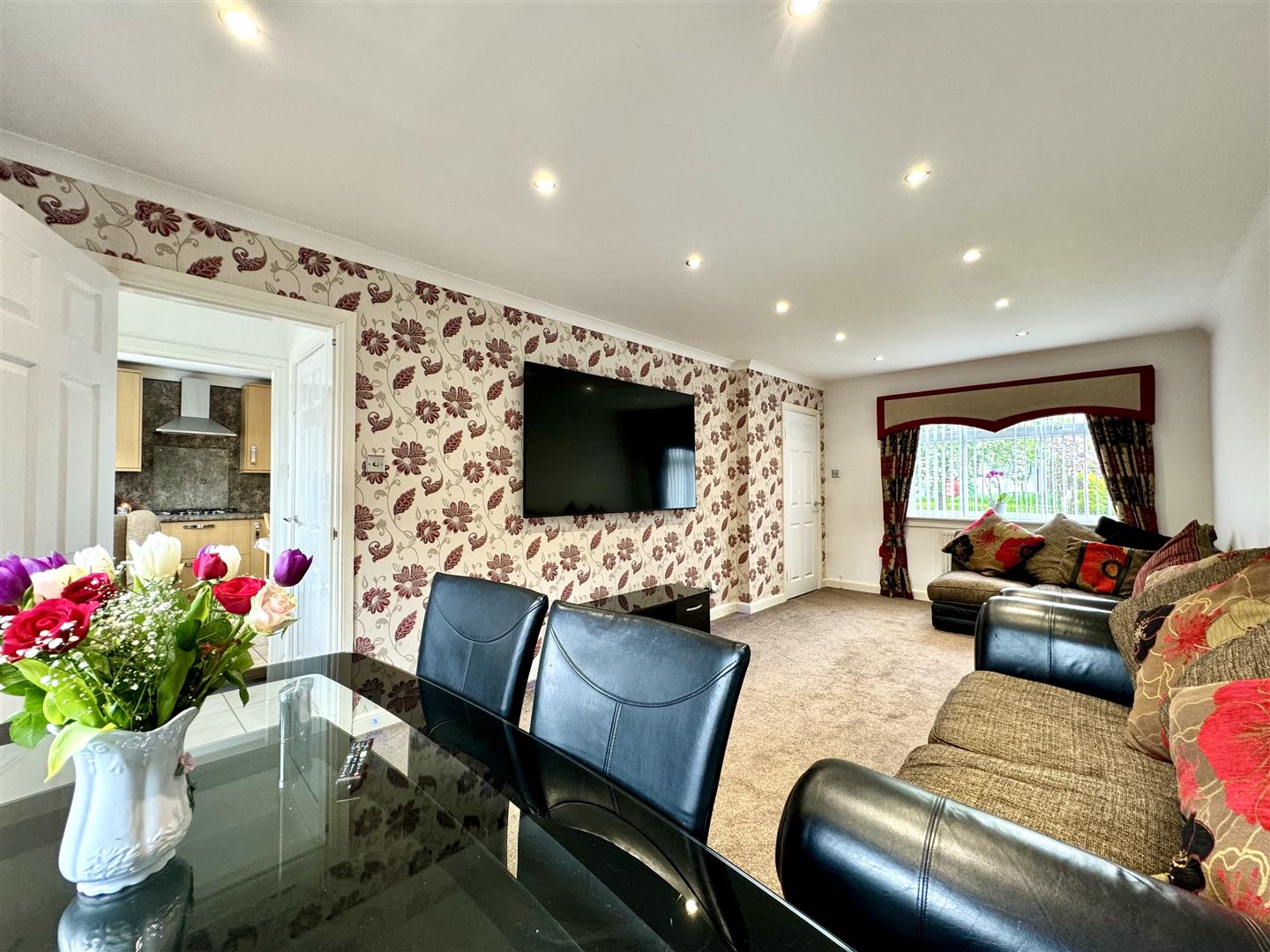 Scotia Gardens, Hamilton Residence Estate Agents